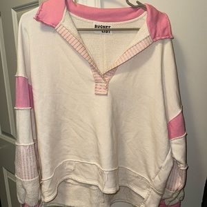 Bucket list Pink Crewneck